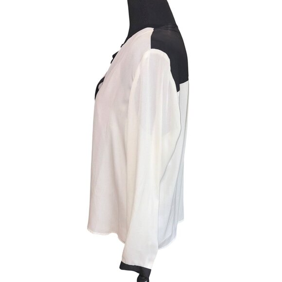 Liz Claiborne Black White Button-Up L/S Semi Sheer Blouse XL Petite Office Siren - Picture 3 of 9